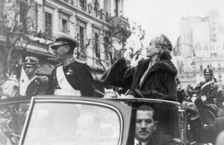 Хуан Перон с женой после переизбрания президентом Аргентины в 1952 году